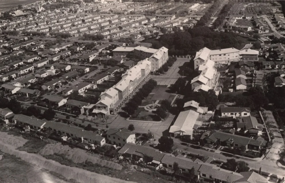Vista aérea histórica de Plaza Plate. Archivo cedido por archivo particular, 2026-05-19.